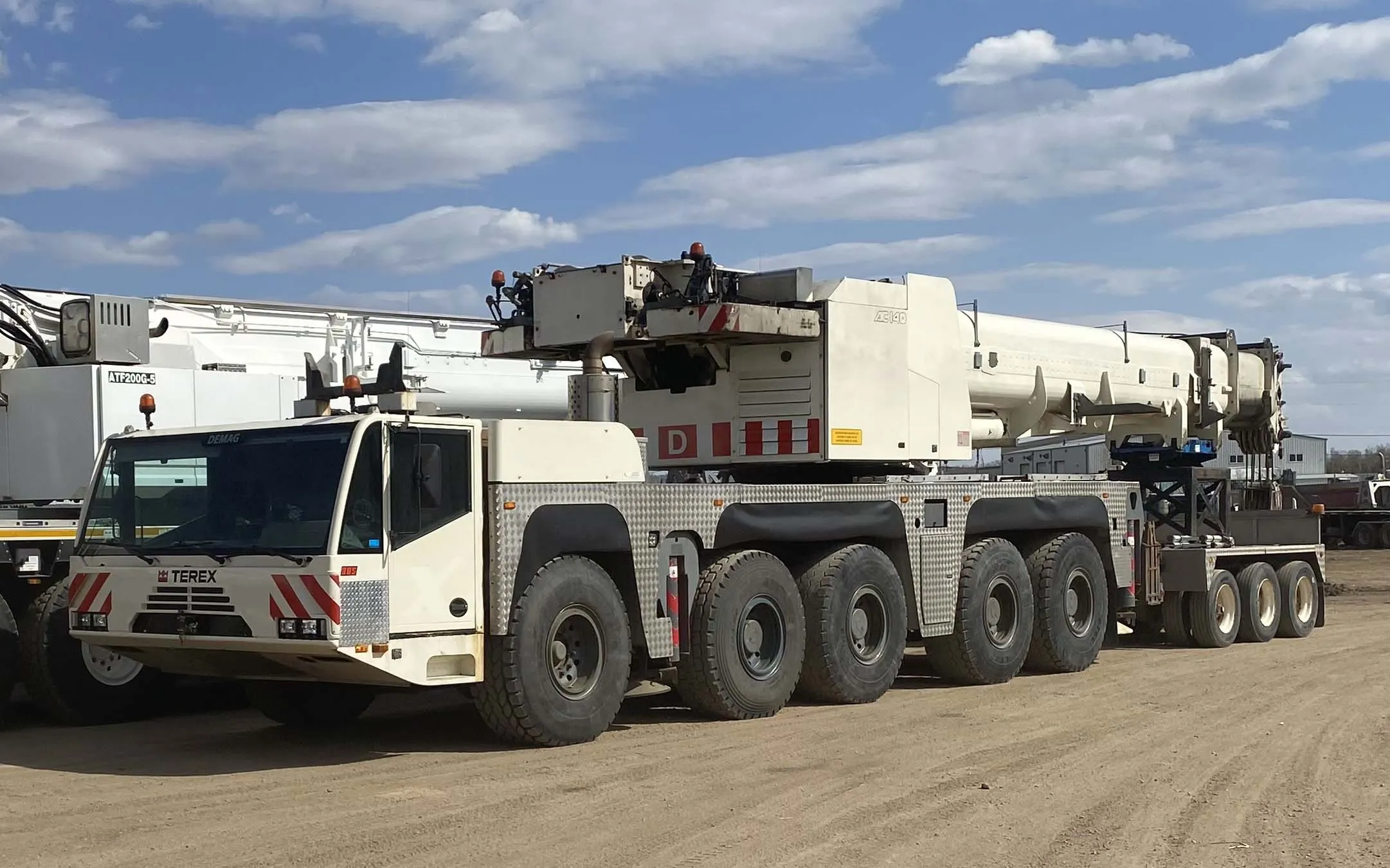 2006 DEMAG AC140 (170 US Ton) Crane