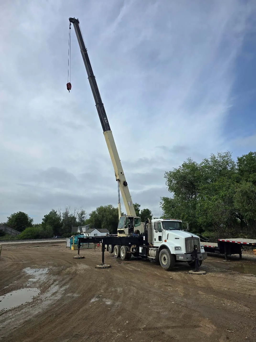 2006 National 18127 Crane