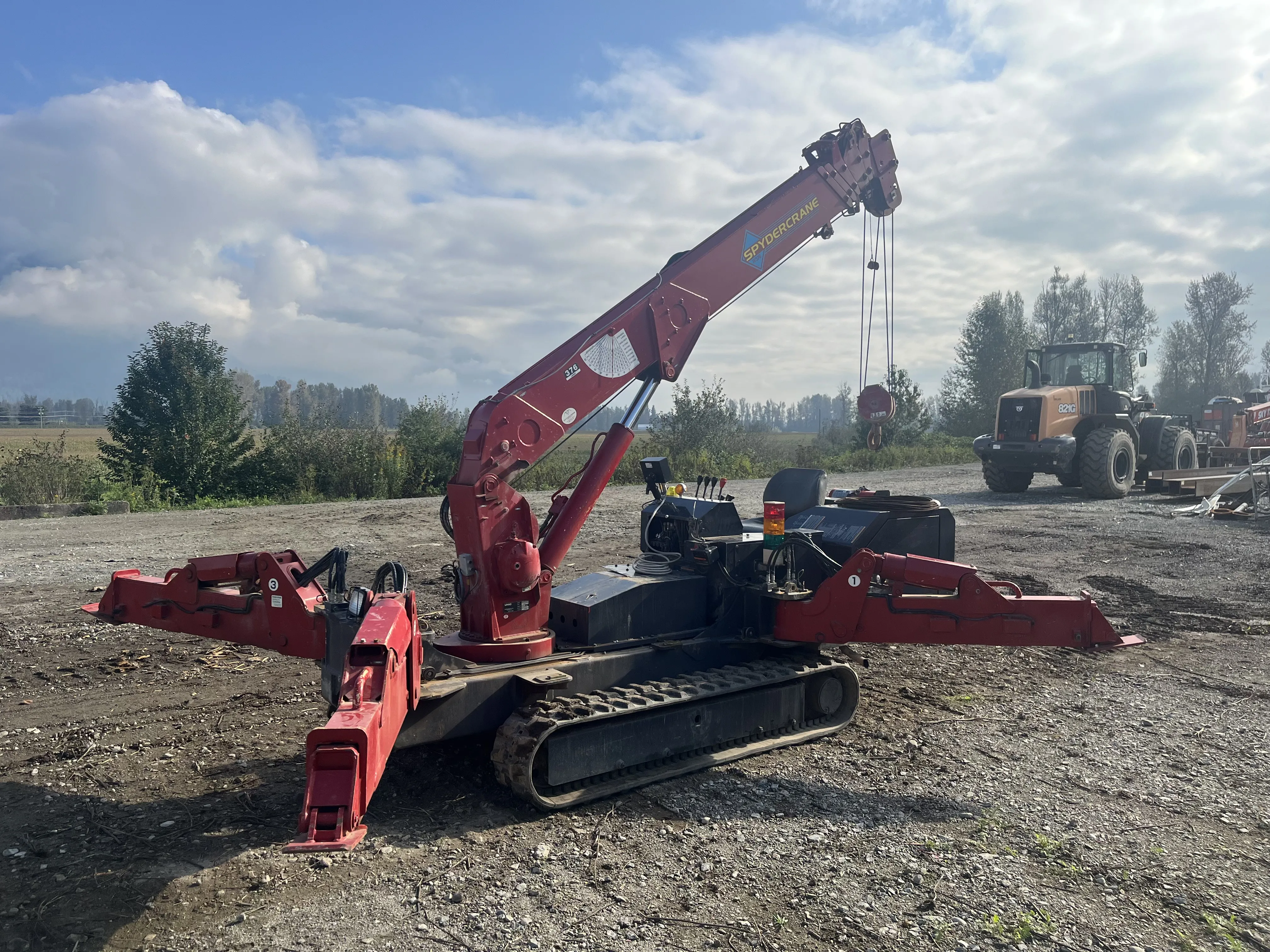 2013 SPIDER CRANE URW376 Crane